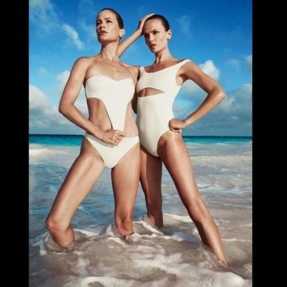 NWT SOLID&STRIPED THE NATASHA Cut Out One Piece Swimsuit Cream Size L - Picture 2 of 16